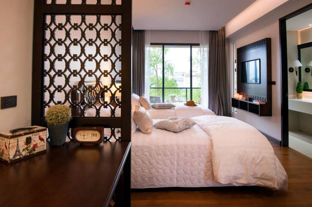 Rimnaam Klangchan Hotel - Sha Plus Чантабури Экстерьер фото